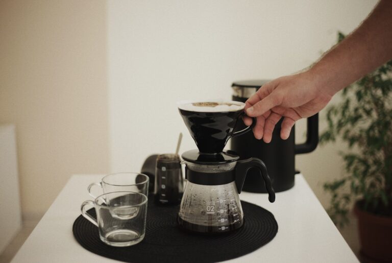 The Ultimate Guide to Brewing Coffee Like a Barista